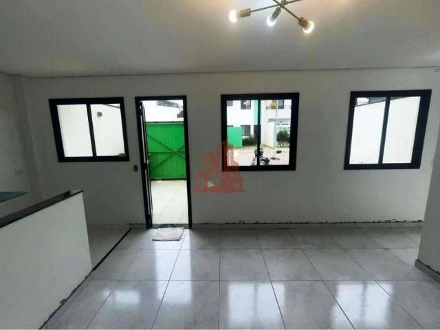 Casa / Sobrado para Locação em Cotia/SP Jardim Petrópolis 2 Quartos