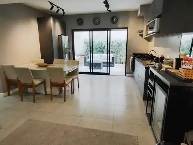 Casa / Sobrado para Locação em Cotia/SP Parque Rincão 4 Quartos