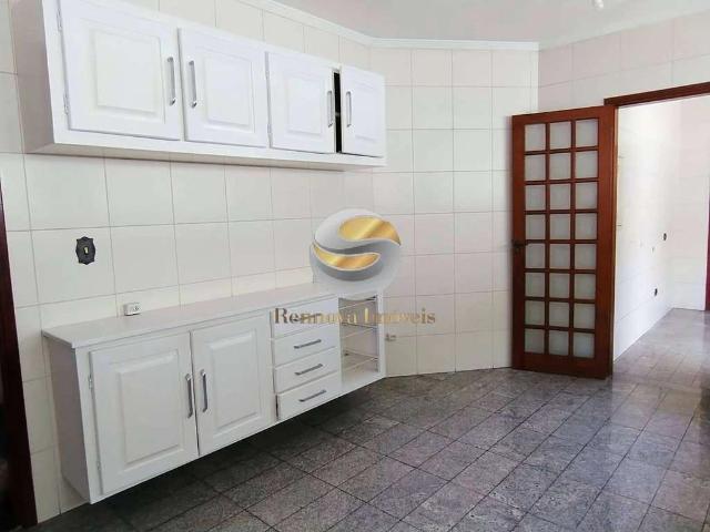Casa / Sobrado para Locação em Cotia/SP Pinus Park 4 Quartos