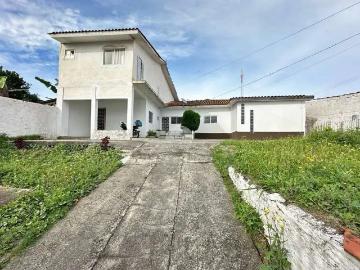 Colombo, Paraná - Garagem