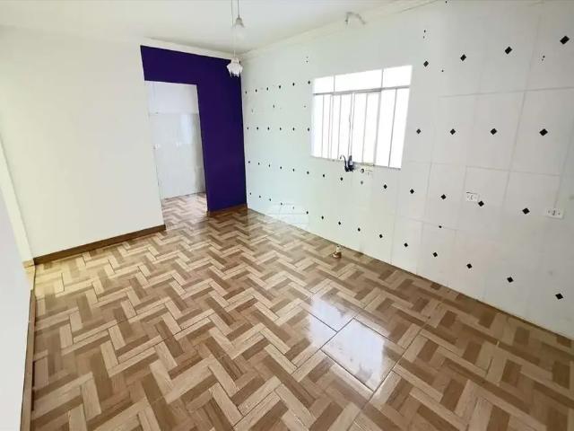 Casa / Sobrado para Locação em Colombo/PR Jardim dos Eucaliptos 2 Quartos