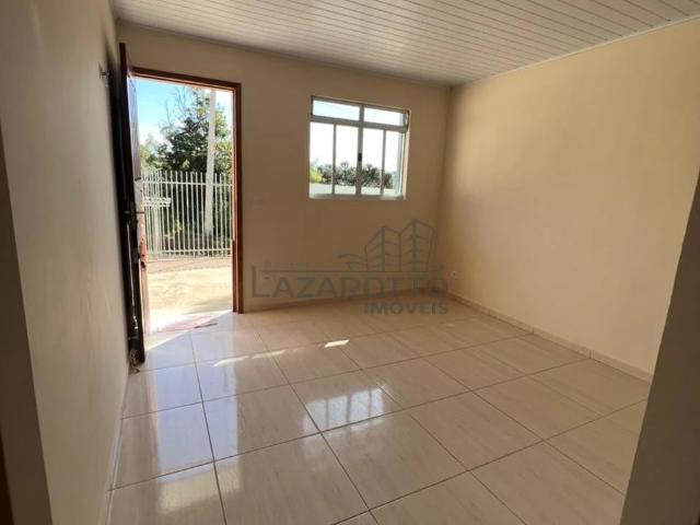 Casa / Sobrado para Locação em Colombo/PR São Gabriel 2 Quartos