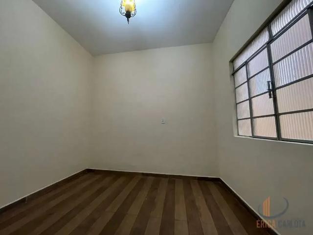 Casa / Sobrado para Locação em Conselheiro Lafaiete/MG São Sebastião 3 Quartos