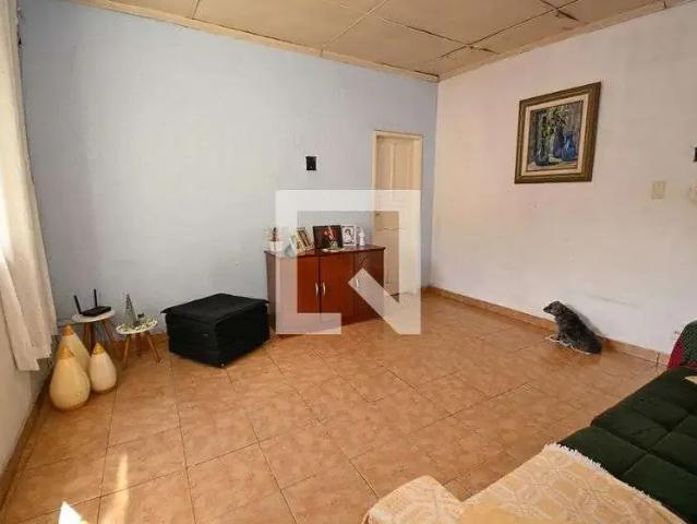 Casa / Sobrado para Locação em Contagem/MG Tropical 4 Quartos
