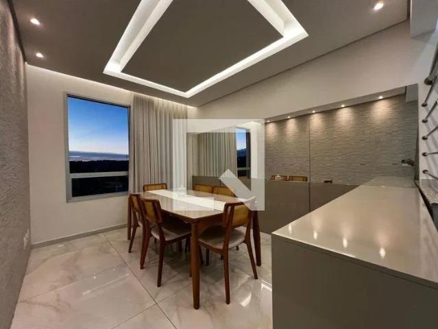 Casa / Sobrado para Locação em Contagem/MG Alvorada 3 Quartos