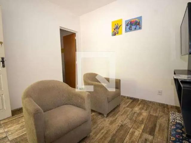 Casa / Sobrado para Locação em Contagem/MG Colonial 1 Quartos