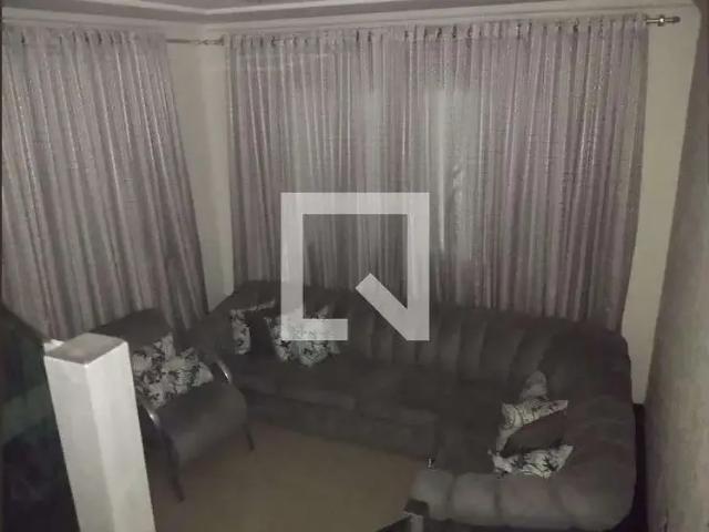 Casa / Sobrado para Locação em Contagem/MG Colonial 3 Quartos