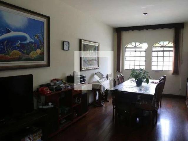 Casa / Sobrado para Locação em Contagem/MG Eldorado 6 Quartos