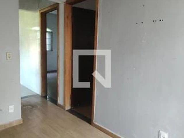 Casa / Sobrado para Locação em Contagem/MG Fonte Grande 2 Quartos