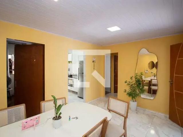 Casa / Sobrado para Locação em Contagem/MG Kennedy 3 Quartos