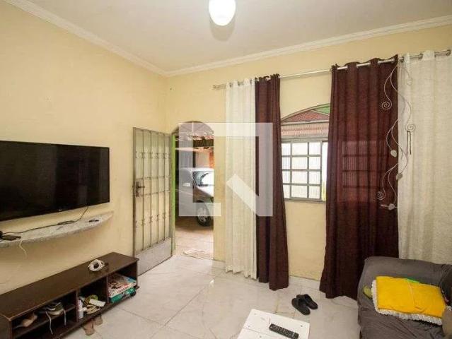 Casa / Sobrado para Locação em Contagem/MG Nacional 4 Quartos