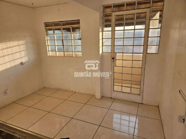 Casa / Sobrado para Locação em Contagem/MG Novo Eldorado 2 Quartos