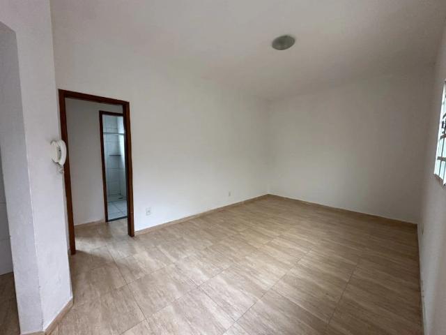 Casa / Sobrado para Locação em Contagem/MG Novo Progresso 2 Quartos
