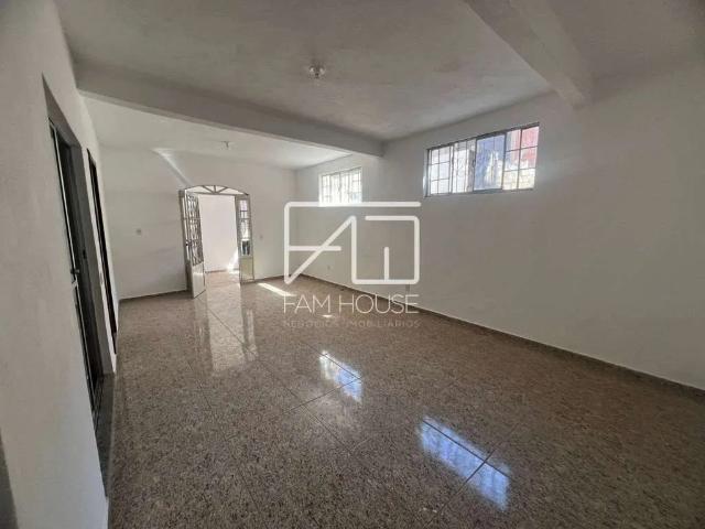 Casa / Sobrado para Locação em Contagem/MG Oitis 2 Quartos