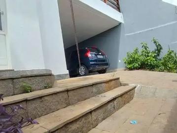 Casa / Sobrado para Locação em Contagem/MG Parque Recreio 3 Quartos