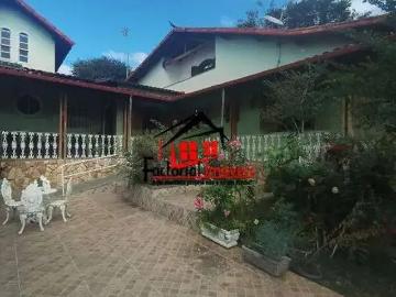 Casa / Sobrado para Locação em Contagem/MG Ressaca 5 Quartos