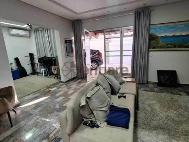 Casa / Sobrado para Locação em Contagem/MG Riacho das Pedras 3 Quartos