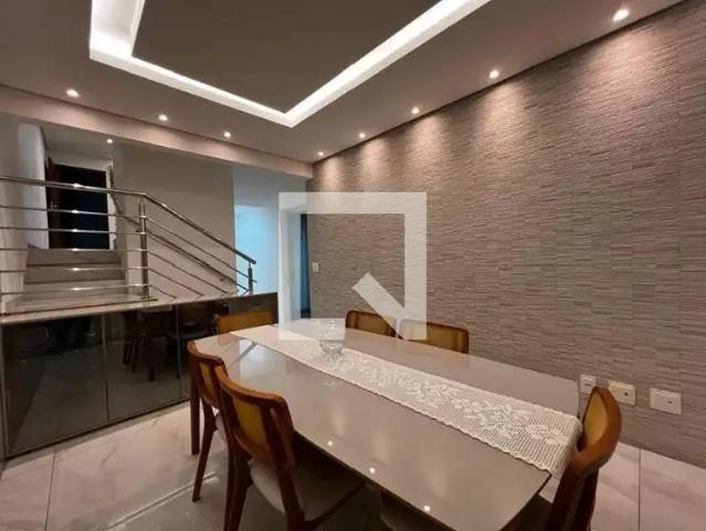 Casa / Sobrado para Locação em Contagem/MG São Gonçalo 3 Quartos