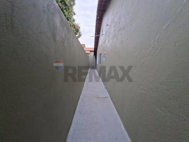 Casa / Sobrado para Locação em Cosmópolis/SP Jardim do Sol 2 Quartos