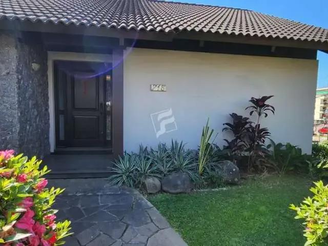 Casa / Sobrado para Locação em Caxias do Sul/RS Bela Vista 4 Quartos