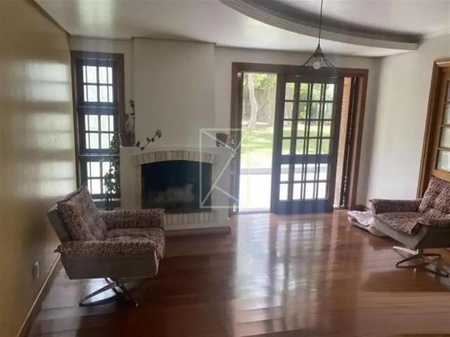Casa / Sobrado para Locação em Caxias do Sul/RS Bela Vista 4 Quartos