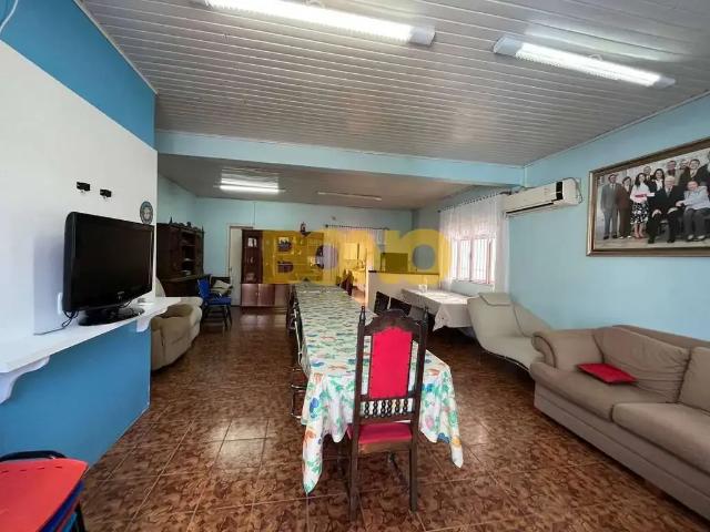 Casa / Sobrado para Locação em Caxias do Sul/RS Charqueadas 2 Quartos