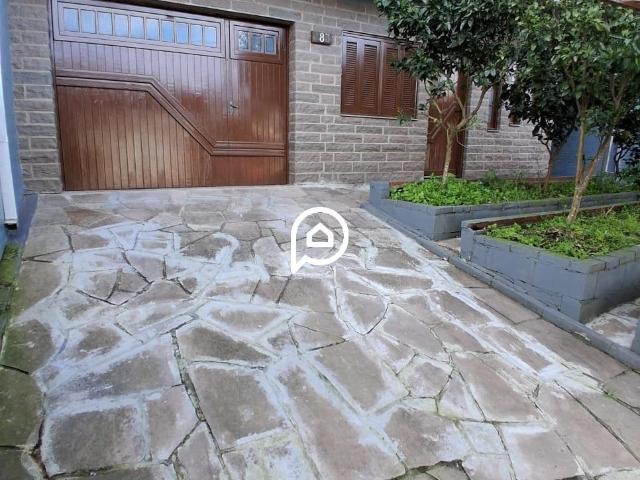 Casa / Sobrado para Locação em Caxias do Sul/RS Desvio Rizzo 4 Quartos