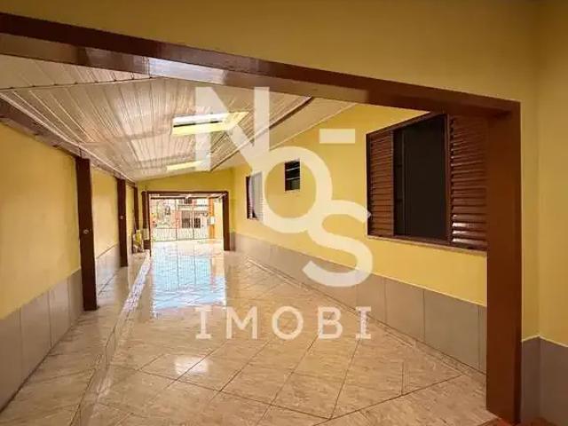 Casa / Sobrado para Locação em Caxias do Sul/RS Fátima 3 Quartos