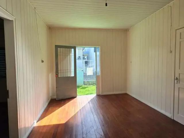 Casa / Sobrado para Locação em Caxias do Sul/RS Rio Branco 4 Quartos