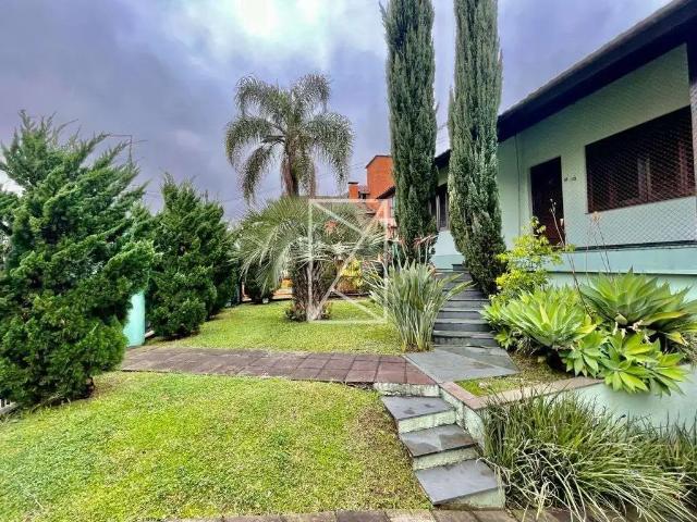 Casa / Sobrado para Locação em Caxias do Sul/RS Sagrada Família 4 Quartos