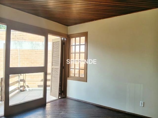 Casa / Sobrado para Locação em Caxias do Sul/RS Santa Catarina 3 Quartos