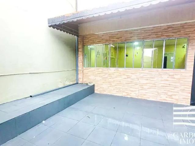 Casa / Sobrado para Locação em Caçapava/SP Vila Menino Jesus 2 Quartos