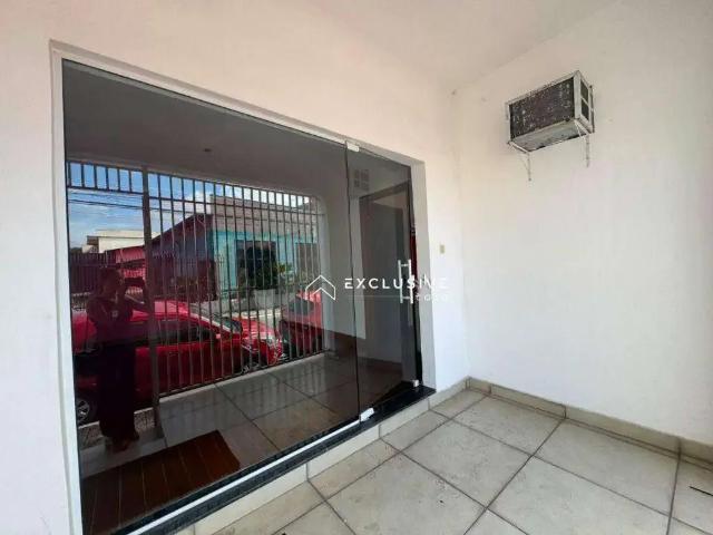 Casa / Sobrado para Locação em Caçapava/SP Vila Resende 3 Quartos