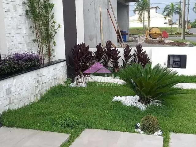 Casa / Sobrado para Locação em São José dos Campos/SP Jardim das Indústrias 3 Quartos