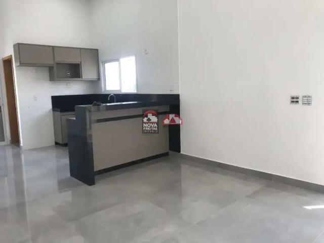 Casa / Sobrado para Locação em Caçapava/SP Residencial Alta Vista 2 3 Quartos