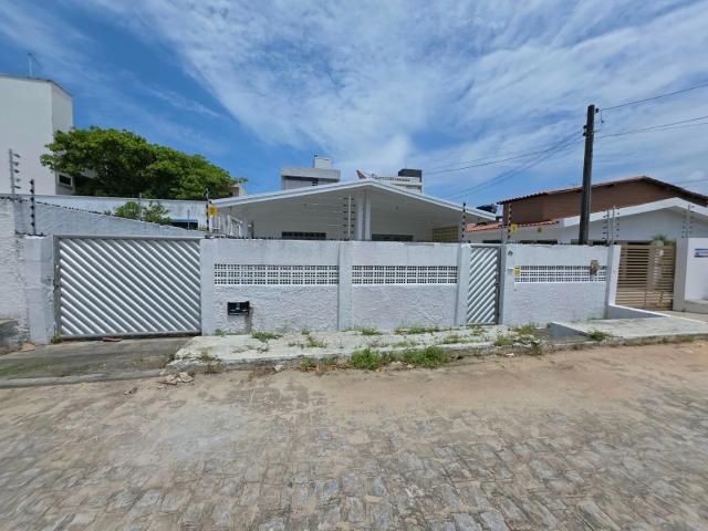 Casa / Sobrado para Locação em Cabedelo/PB Areia Dourada 4 Quartos