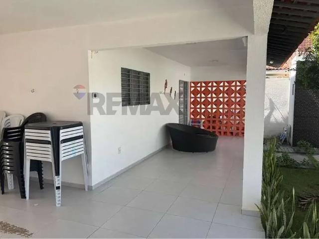 Casa / Sobrado para Locação em Cabedelo/PB Camboinha 5 Quartos