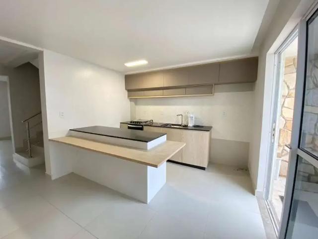 Casa / Sobrado para Locação em Cabedelo/PB Ponta de Campina 2 Quartos