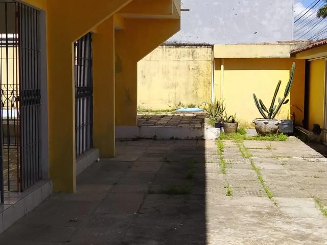 Casa / Sobrado para Locação em Cabo de Santo Agostinho/PE Garapu 4 Quartos