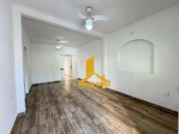 Casa / Sobrado para Locação em Cabo Frio/RJ Foguete 2 Quartos