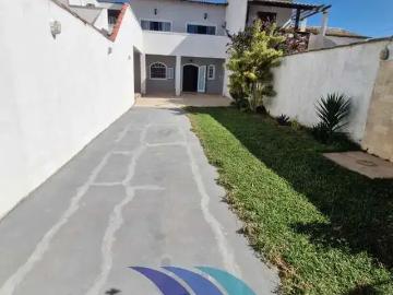 Casa / Sobrado para Locação em Cabo Frio/RJ Foguete 2 Quartos
