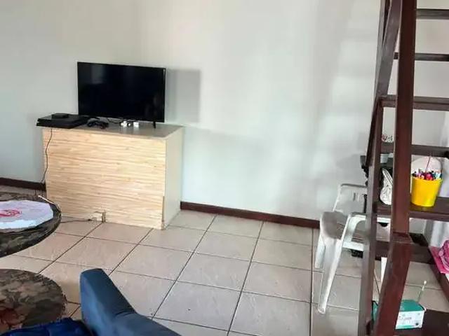 Casa / Sobrado para Locação em Cabo Frio/RJ Praia do Foguete 3 Quartos