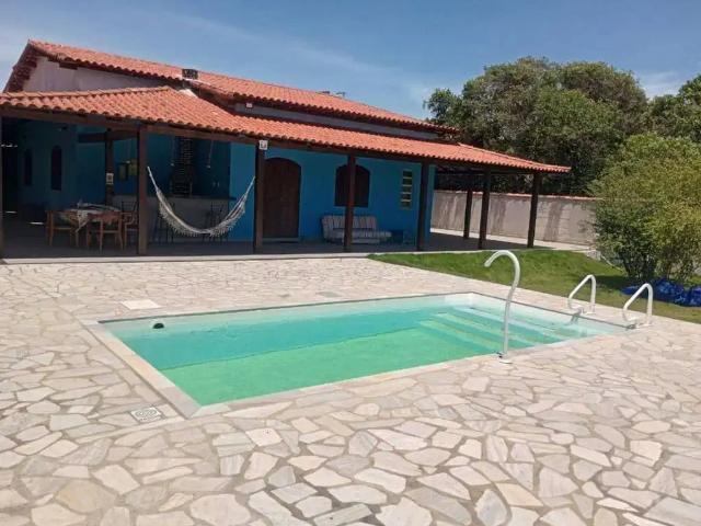Casa / Sobrado para Locação em Cabo Frio/RJ Itajuru 4 Quartos