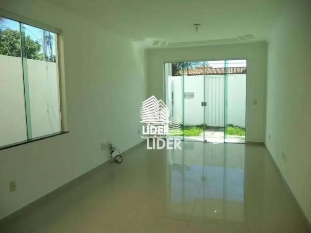 Casa / Sobrado para Locação em Cabo Frio/RJ Jardim Excelsior 4 Quartos