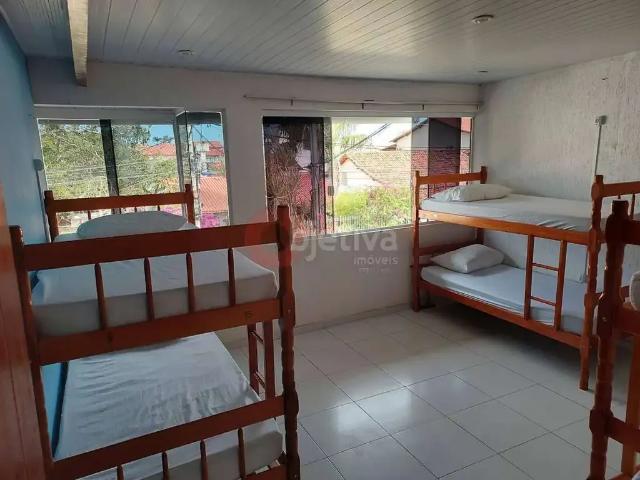 Casa / Sobrado para Locação em Cabo Frio/RJ Jardim Excelsior 11 Quartos