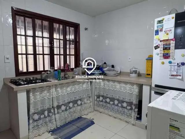 Casa / Sobrado para Locação em Cabo Frio/RJ Jardim Excelsior 2 Quartos