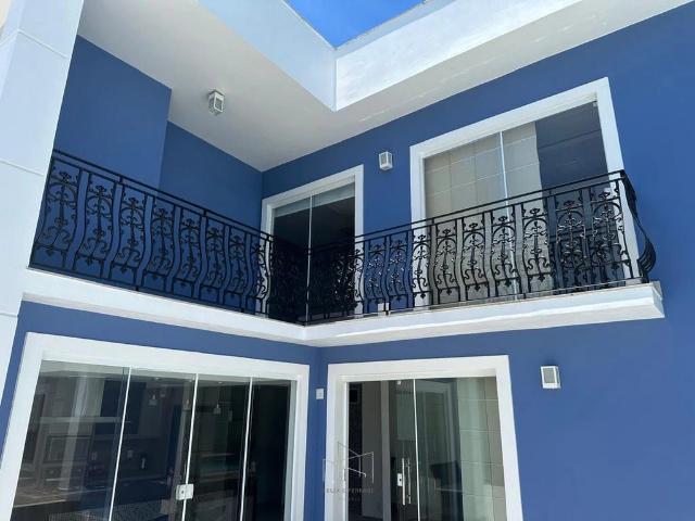 Casa / Sobrado para Locação em Cabo Frio/RJ Portinho 3 Quartos