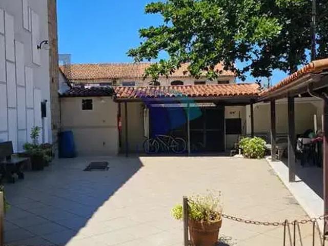 Casa / Sobrado para Locação em Cabo Frio/RJ Portinho 2 Quartos