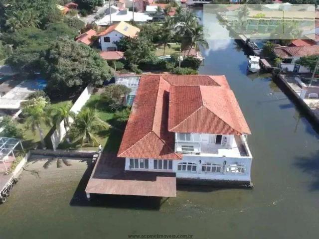 Casa / Sobrado para Locação em Cabo Frio/RJ Portinho 9 Quartos