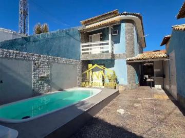Casa / Sobrado para Locação em Cabo Frio/RJ Parque Burle 3 Quartos